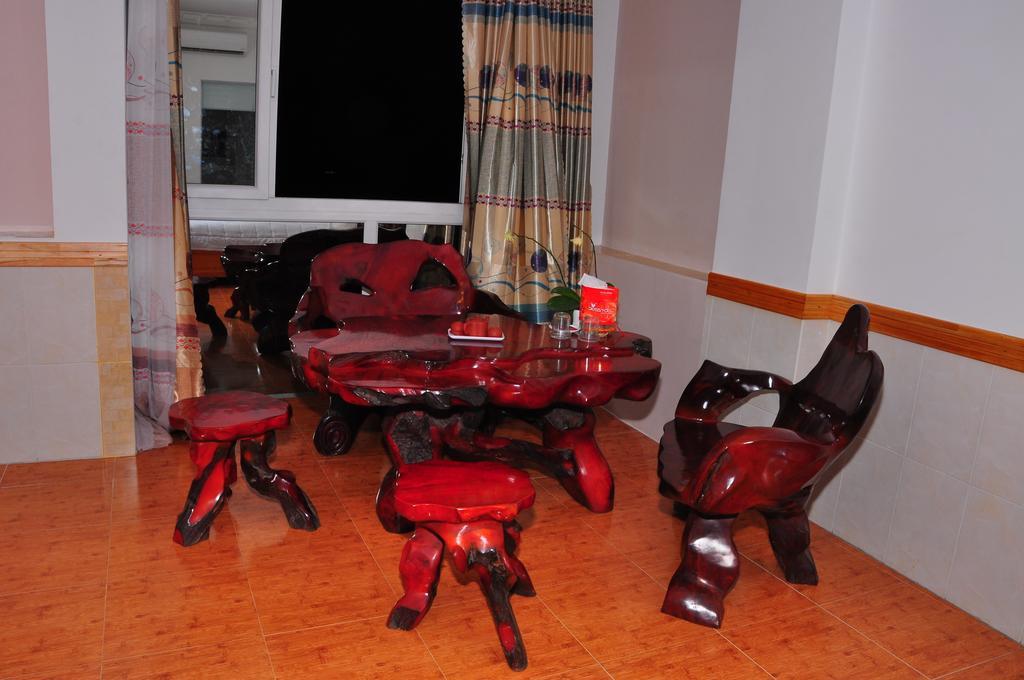 דואונג דונג Anh Dao Hotel חדר תמונה