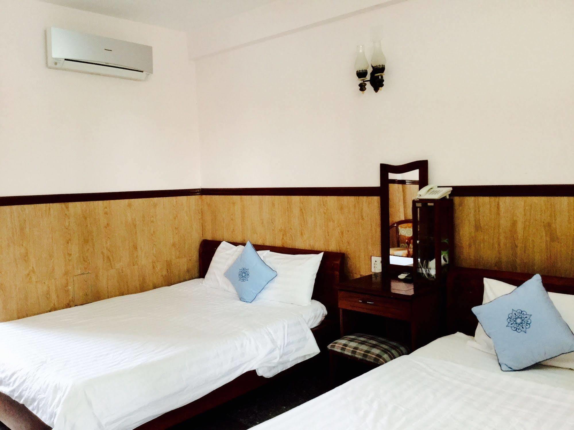 דואונג דונג Anh Dao Hotel מראה חיצוני תמונה