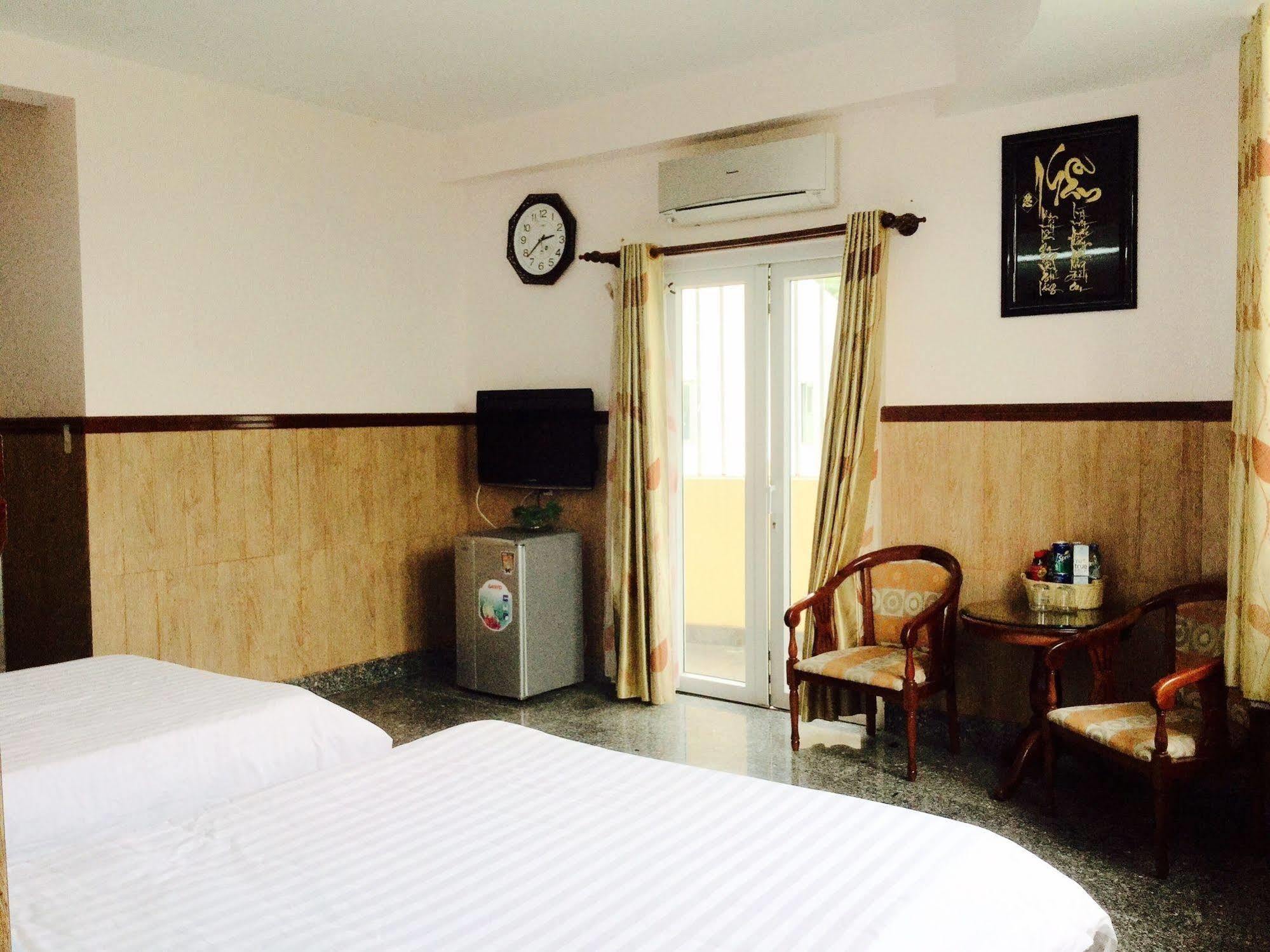 דואונג דונג Anh Dao Hotel מראה חיצוני תמונה