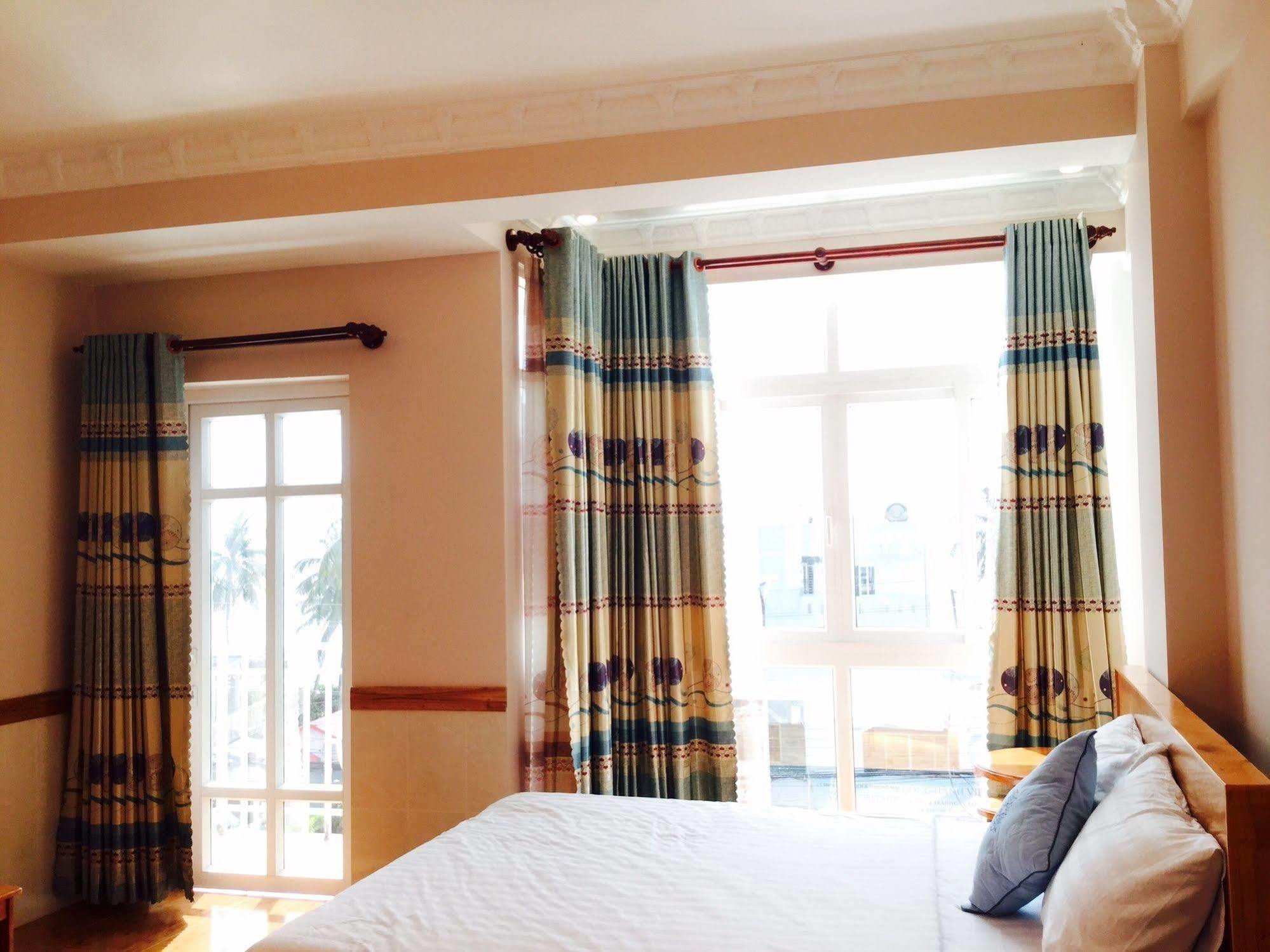 דואונג דונג Anh Dao Hotel מראה חיצוני תמונה
